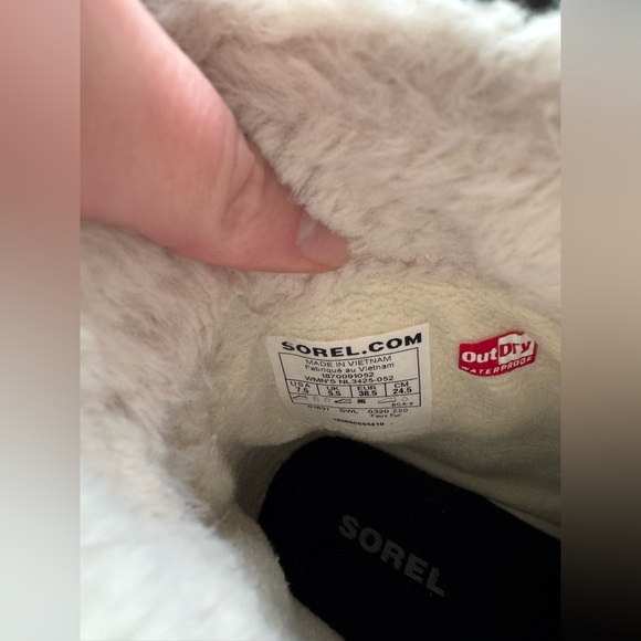 Sorel Women's Tivoli IV Waterproof Boot - Picture 3 of 6